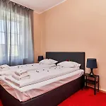 Market Square Old Town By Renters Apartment