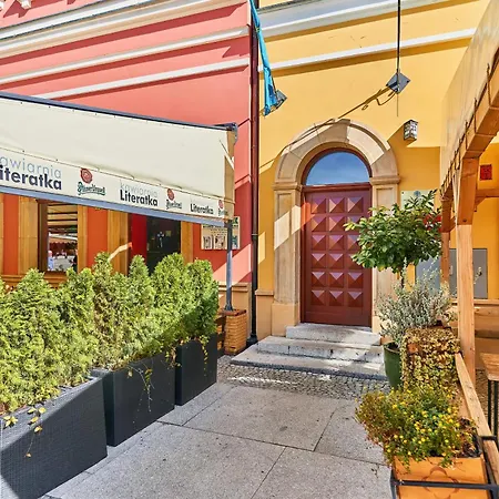 Market Square Old Town By Renters アパート